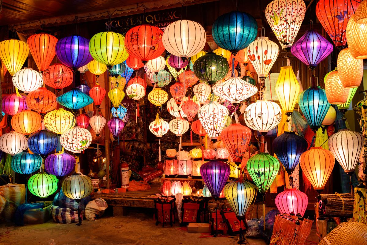 Street Market Hoian